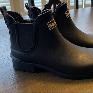 Barbour Classic Black Chelsea Boots